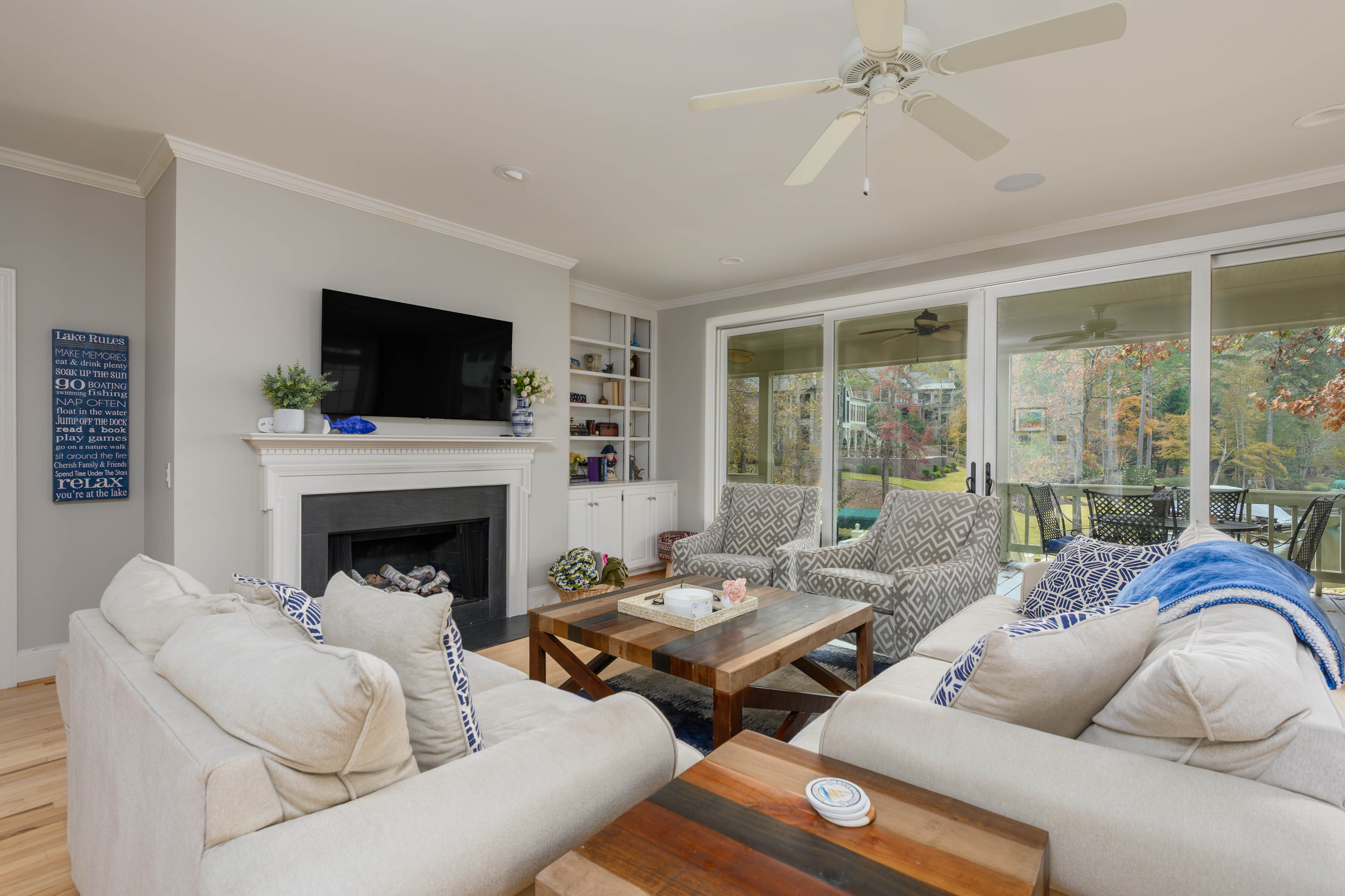 1010 Dogwood Drive image 7